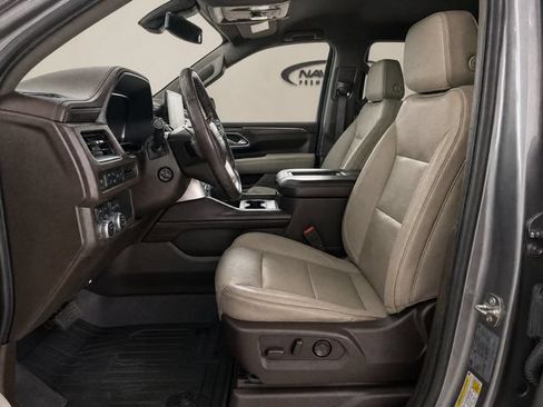 Used 2022 GMC Yukon SLT w/ SLT Luxury Package AWD/4WD image 14