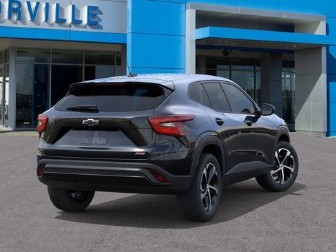 New 2026 Chevrolet Trax RS FWD image 4