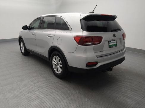 Used 2019 Kia Sorento L FWD image 5