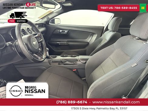 Used 2017 Ford Mustang Coupe image 28