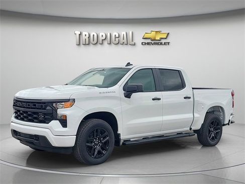 New 2026 Chevrolet Silverado 1500 Custom image 1