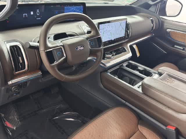 New 2027 Ford Expedition King Ranch AWD/4WD image 2