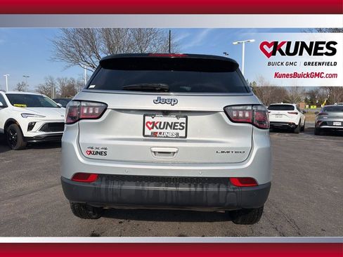 Used 2025 Jeep Compass Limited image 8