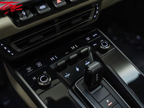 Used 2020 Porsche 911 Carrera S image 43