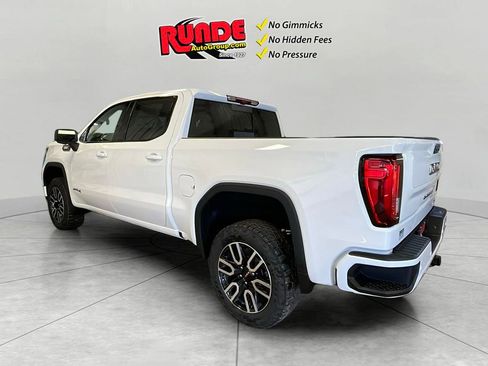 New 2026 GMC Sierra 1500 AT4 w/ AT4 Premium Package image 3