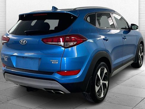 Used 2018 Hyundai Tucson Sport image 5