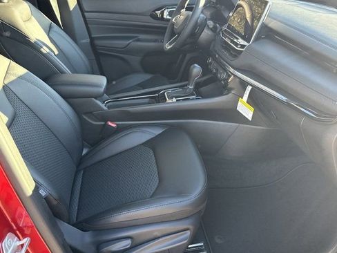 New 2026 Jeep Compass Latitude image 15