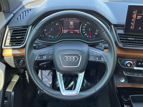 Used 2022 Audi Q5 2.0T Premium AWD/4WD image 24