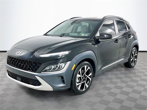 Used 2023 Hyundai Kona Limited image 3