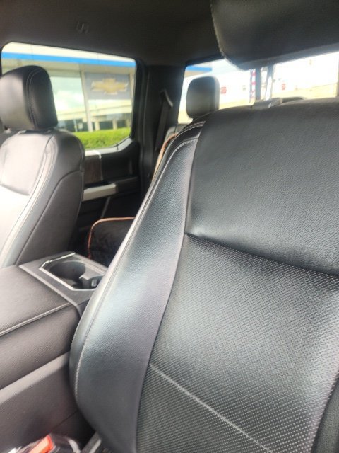 Used 2019 Ford F250 Lariat w/ Lariat Value Package AWD/4WD image 10