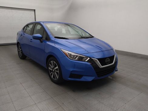 Used 2021 Nissan Versa SV FWD image 13
