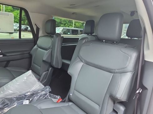 New 2026 Ford Expedition Max Active AWD/4WD image 26