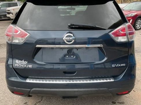 Used 2015 Nissan Rogue SV w/ SV Premium Package AWD/4WD image 4