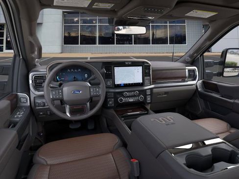 New 2026 Ford F350 King Ranch w/ FX4 Off-Road Package image 9