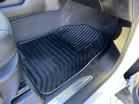 Used 2024 Chevrolet Silverado 2500 LTZ w/ LTZ Convenience Package image 12