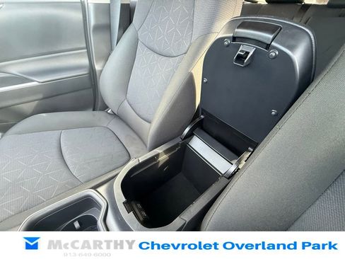 Used 2025 Toyota RAV4 XLE image 26