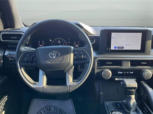 Used 2025 Toyota 4Runner SR5 image 11