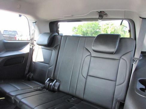 Certified 2020 GMC Yukon SLT AWD/4WD image 24