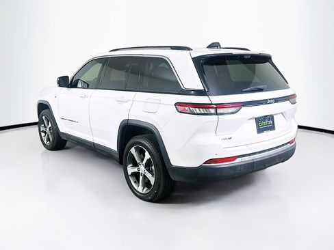 Used 2023 Jeep Grand Cherokee 4WD 4xe w/ Luxury Tech Group II image 2