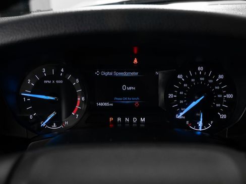 Used 2016 Ford Expedition EL XLT image 33