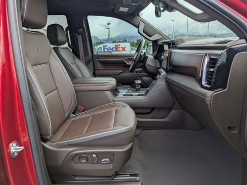 Used 2023 GMC Sierra 1500 Denali w/ Denali Reserve Package AWD/4WD image 35