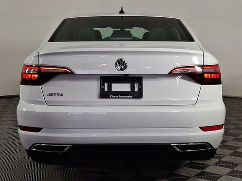 Used 2021 Volkswagen Jetta R-Line FWD image 8