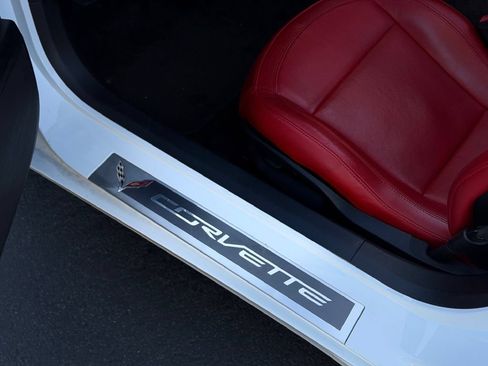 Used 2016 Chevrolet Corvette Z06 RWD image 23