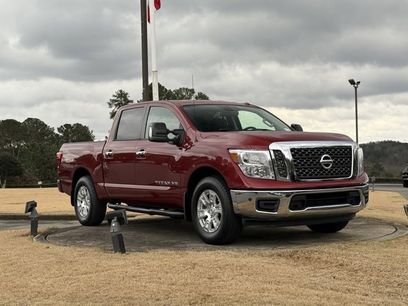 Used 2018 Nissan Titan SV w/ SV Convenience Package
