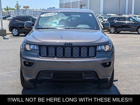 Used 2020 Jeep Grand Cherokee Altitude AWD/4WD image 3