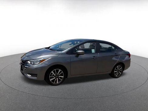 Used 2025 Nissan Versa SV FWD image 8