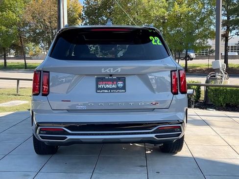Used 2022 Kia Sorento SX image 17