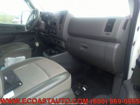 Used 2013 Nissan NV 3500 S RWD image 7