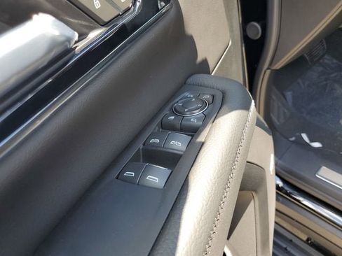New 2026 GMC Yukon Denali w/ Sun & Power Step Package RWD image 18