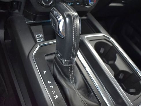 Used 2018 Ford F150 XLT w/ Equipment Group 302A Luxury image 26