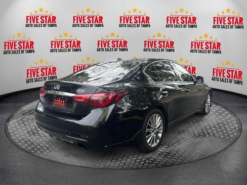 Used 2018 INFINITI Q50 Luxe w/ Sensory Package (Luxe) image 7