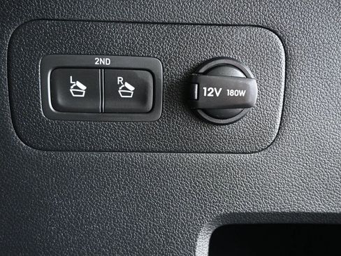 Used 2021 Hyundai Santa Fe SEL w/ Convenience + Premium Package image 19