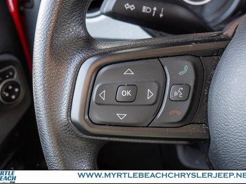 Used 2024 Jeep Gladiator Sport image 27