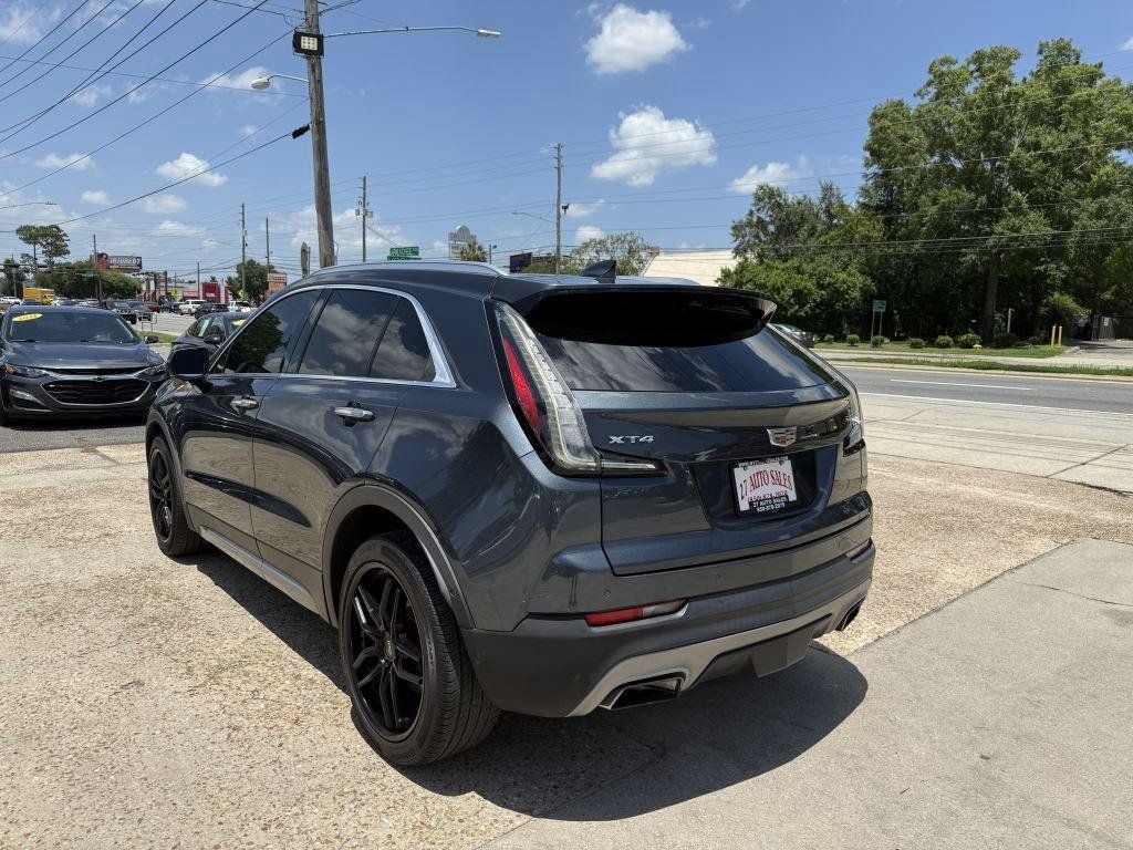 Used 2019 Cadillac XT4 Premium Luxury w/ Technology Package FWD image 7