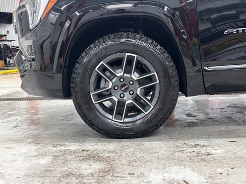New 2026 GMC Terrain AT4 w/ Convenience Package III AWD/4WD image 29