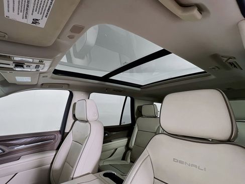 Used 2023 GMC Yukon Denali w/ Max Trailering Package image 22