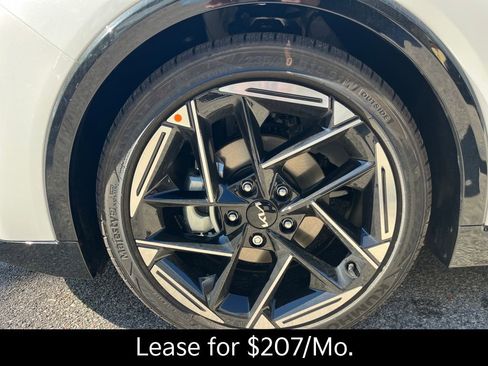 New 2025 Kia K4 GT-Line w/ GT-Line Sunroof Package image 9