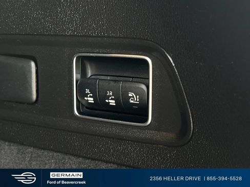 Used 2020 Mercedes-Benz GLS 450 4MATIC image 32