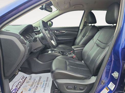 Used 2018 Nissan Rogue SL AWD/4WD image 10