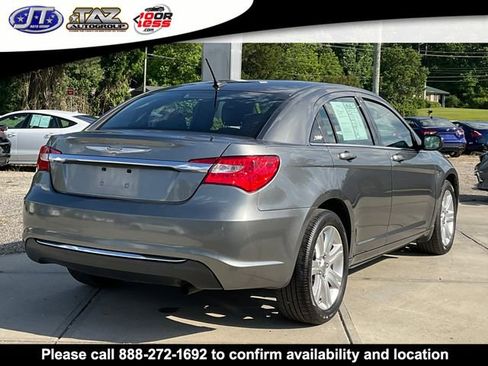 Used 2012 Chrysler 200 Touring image 7