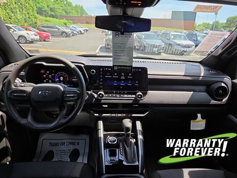 New 2026 Chevrolet Colorado Trail Boss AWD/4WD image 10