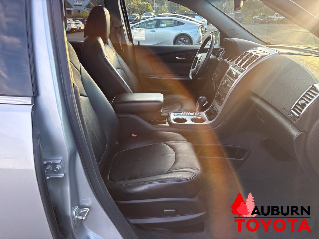 Used 2011 GMC Acadia SLT FWD image 21