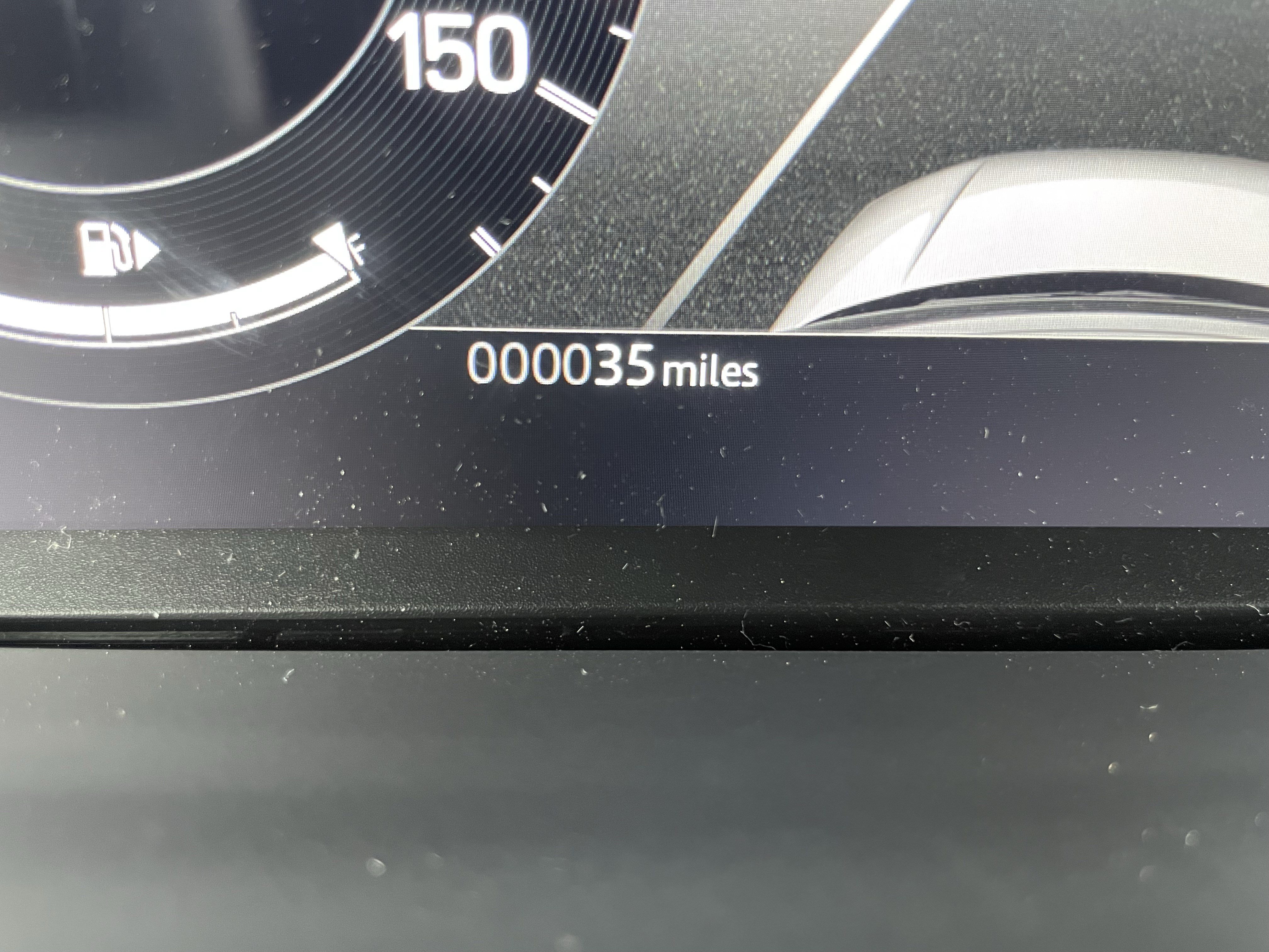 New 2026 Land Rover Discovery Limited Edition AWD/4WD image 25