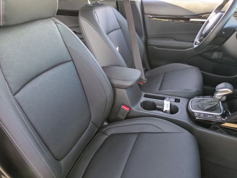 Certified 2026 Kia Seltos SX w/ SX Sunroof Package image 11