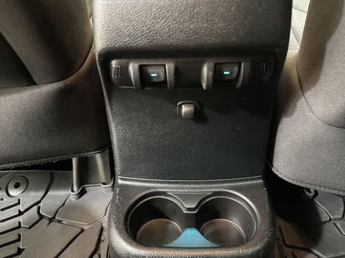 Used 2017 Jeep Wrangler Unlimited Sport w/ Quick Order Package 24S image 18