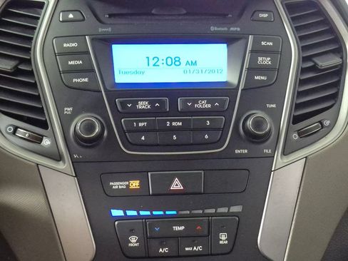Used 2013 Hyundai Santa Fe Sport w/ Popular Equipment Pkg FWD image 21